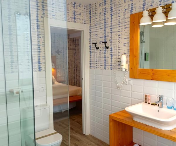 947cda0ca331943c665c0ad597c68637c9a23bb55465f102e827034e2ee799fa-f43eb588e2_v0_w1280xh0_rDEF